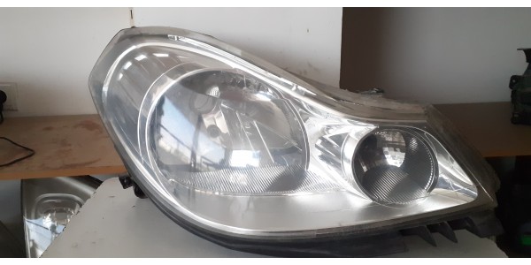RENAULT CLİO SYMBOL SAĞ (09/13) HALOJEN